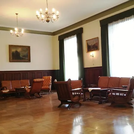 Post فندق اوبيردراوبورغ